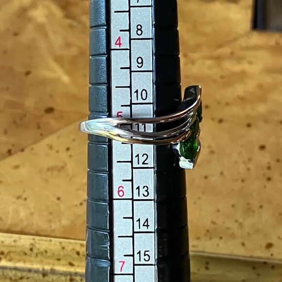 Natural Chrome Diopside Sterling Silver Ring Size 5 - Picture 8 of 9